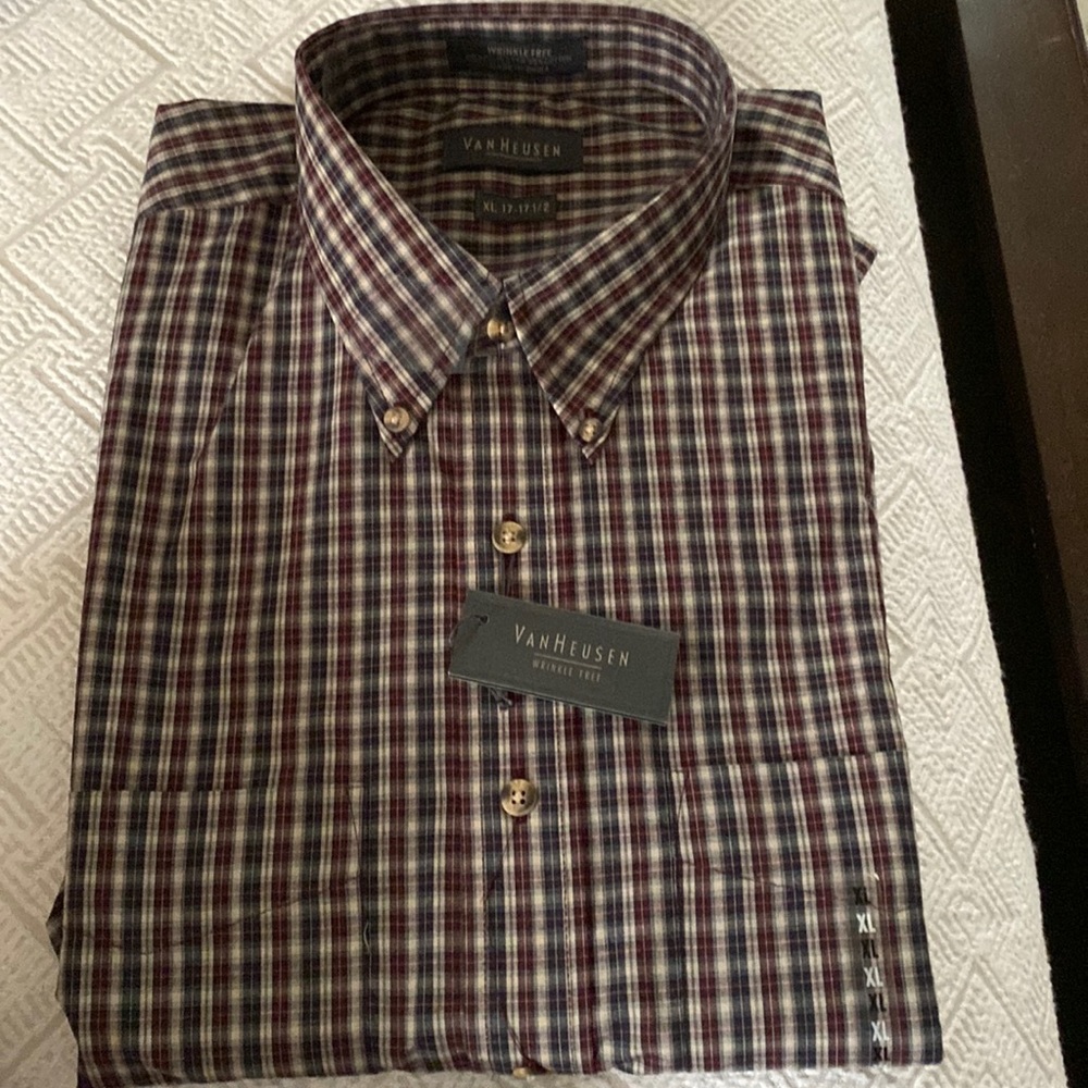Brand New Men dress shirt